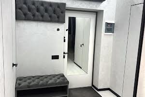 квартира за адресою Домбровського вул., 3 г
