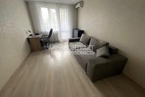 квартира за адресою Перемоги просп., 62г