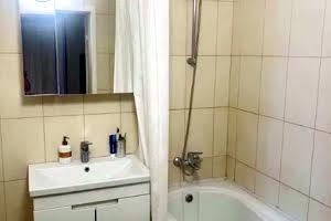 квартира за адресою Михайла Грушевського вул., 30б