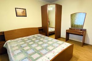 квартира по адресу Героев просп., 40