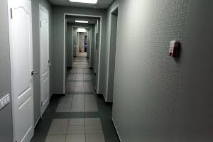 комерційна за адресою Олеся Гончара вул., 79