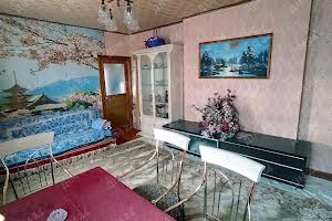 будинок за адресою центральна, 1