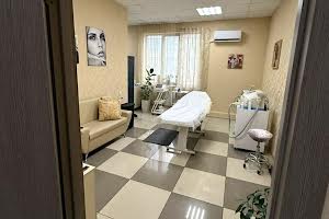 коммерческая по адресу Подільська ул., 93/1