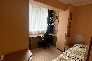 квартира за адресою Івана Миколайчука вул., 12