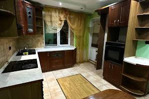 квартира за адресою Драгоманова вул., 14