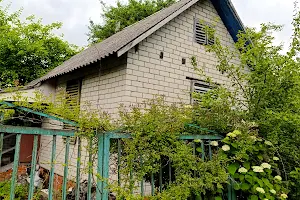 будинок за адресою Вишнева