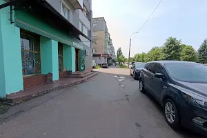 комерційна за адресою Рівне, вул. Набережна, 14