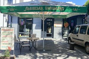 комерційна за адресою Лісорубна вул., 4
