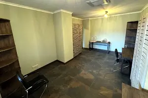 комерційна за адресою Бишівська вул., 1