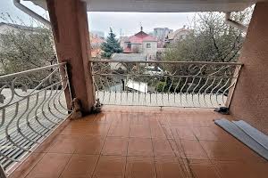 будинок за адресою Окружна вул.