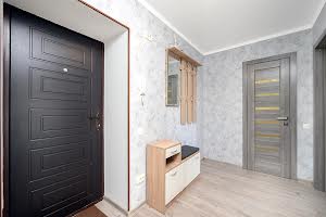 квартира за адресою Курсанта Єськова вул., 26