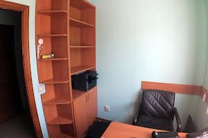 комерційна за адресою Зелена вул., 153а