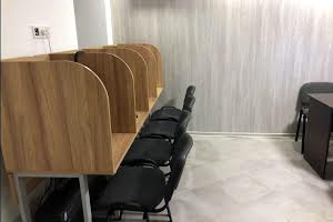 комерційна за адресою Кіри Муратової вул., 7