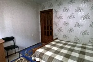 квартира за адресою вул. Данила Галицького, 11