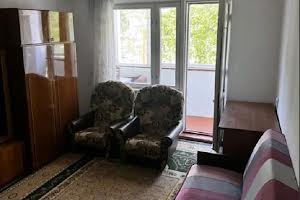 квартира за адресою Степана Бандери вул., 8