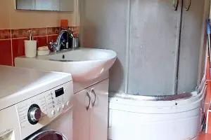 квартира за адресою Рятувальників вул., 20