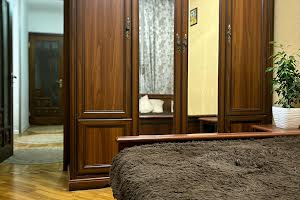 квартира за адресою Дмитра Майбороди вул. (Збишка), 17