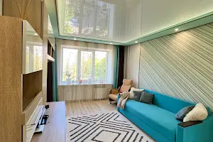квартира за адресою Героїв України вул., 11