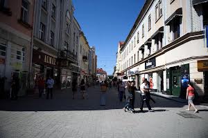 комерційна за адресою Корзо вул., 5