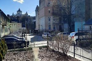 квартира за адресою Ярослава Мудрого вул., 16а
