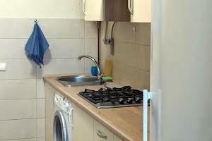 квартира за адресою Під Дубом вул. (Космонавтів), 6а