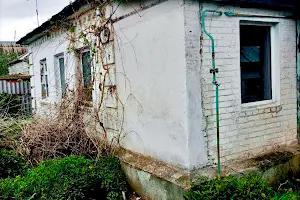 будинок за адресою Перемоги вул. (40 років Перемоги)