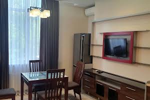 квартира по адресу Французский бульв., 22