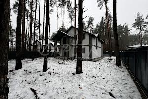 дом по адресу Весенняя ул. (Першотравнева)