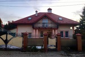 дом по адресу Ивано-Франковск, Довбуша ул.
