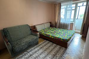 квартира за адресою Григорія Квітки-Основ'яненка вул., 4