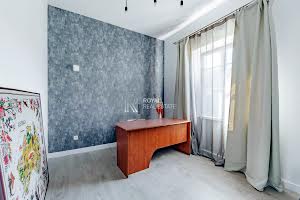 будинок за адресою Сонячна, 10