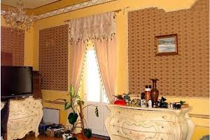 дом по адресу Олеся Гончара ул. (Енгельса), 1
