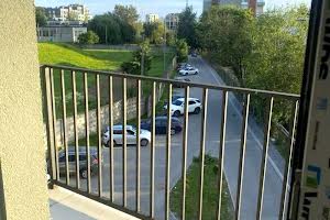 квартира по адресу Долгая ул., 56