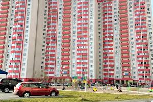 коммерческая по адресу Сергея Москаленко ул. (Красовського), 43