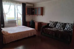 квартира за адресою Небесної Сотні просп. (Маршала Жукова), 10