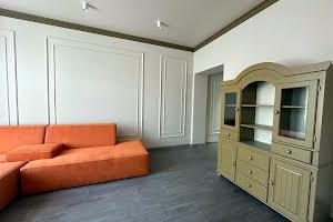 квартира за адресою Пантелеймона Куліша вул., 7