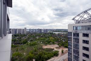комерційна за адресою Трускавецька вул., 4-Б