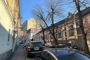 квартира за адресою Августина Волошина вул., 45