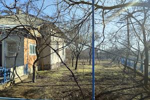 будинок за адресою Шкільна