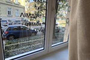 коммерческая по адресу Львов, Чубая ул. (Академика Павлова), 2