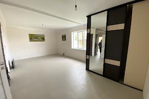 будинок за адресою смт. Таїрове, Вишнева, 245