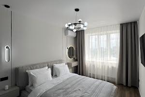 квартира за адресою Височана вул., 18