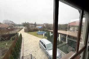 дом по адресу Центральна