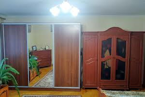 квартира за адресою Мельничука, 1
