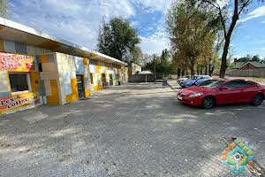 коммерческая по адресу Студенческая ул., 3