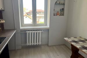 квартира за адресою Іванни Блажкевич вул., 2