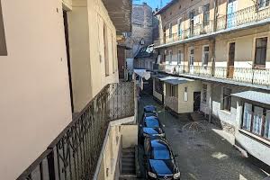 квартира за адресою Шпитальна вул., 20