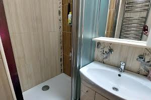 квартира за адресою Космонавтів, 68а