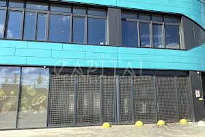 комерційна за адресою Зарічна вул., 2