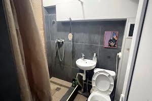 комерційна за адресою Академічна вул. (Піонерська), 5в